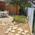 L' Escale Des Iles En Rdc De Avec Jardin A 5mn Des Plages Et De Toutes Les Commodites Feriehus *