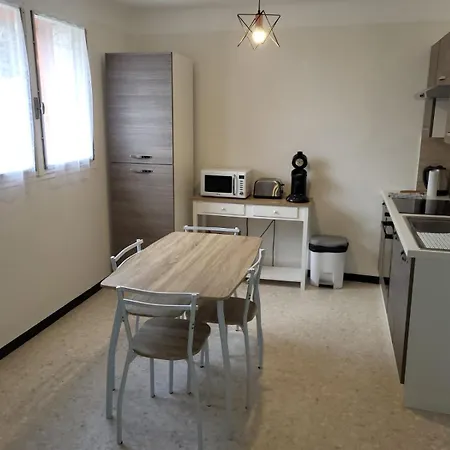 Holiday home T1 Du En Rdc De Avec Jardin A 5mn Des Plages Et De Toutes Les Commodites *